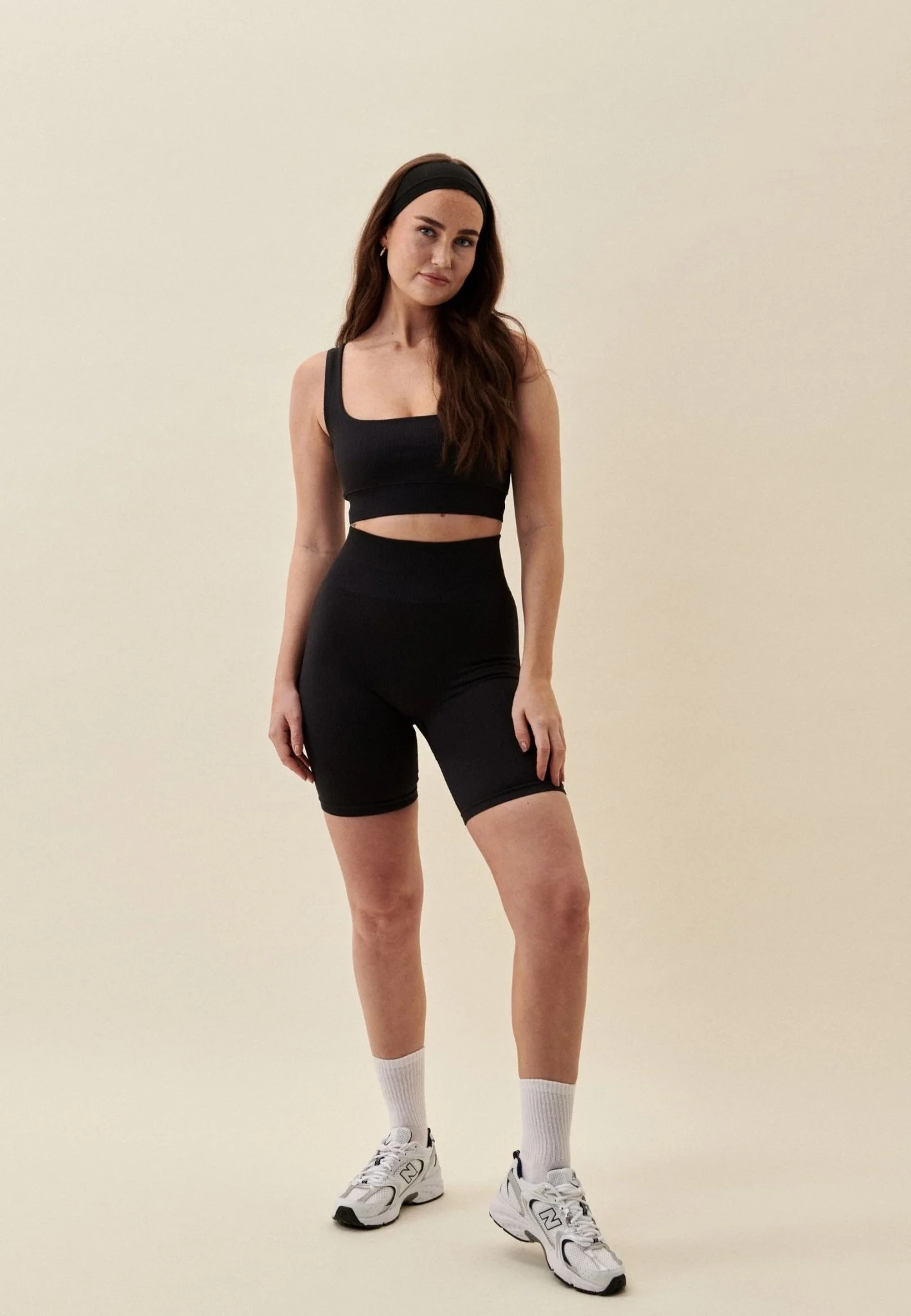Ribbed Seamless Square Neck Sports Bra - Image 4